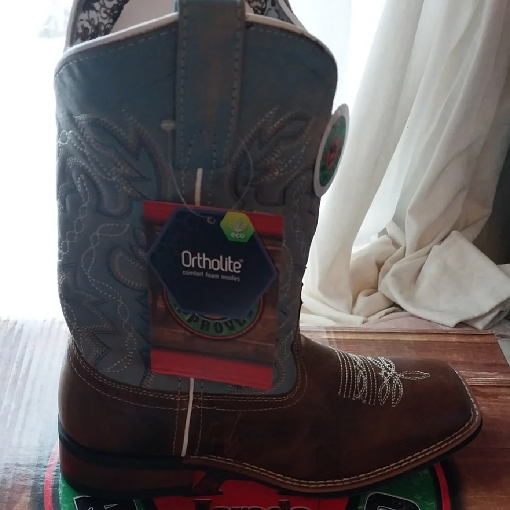 Laredo Ladies Brown and Blue Patterned Western Boot - Picture 1 of 12
